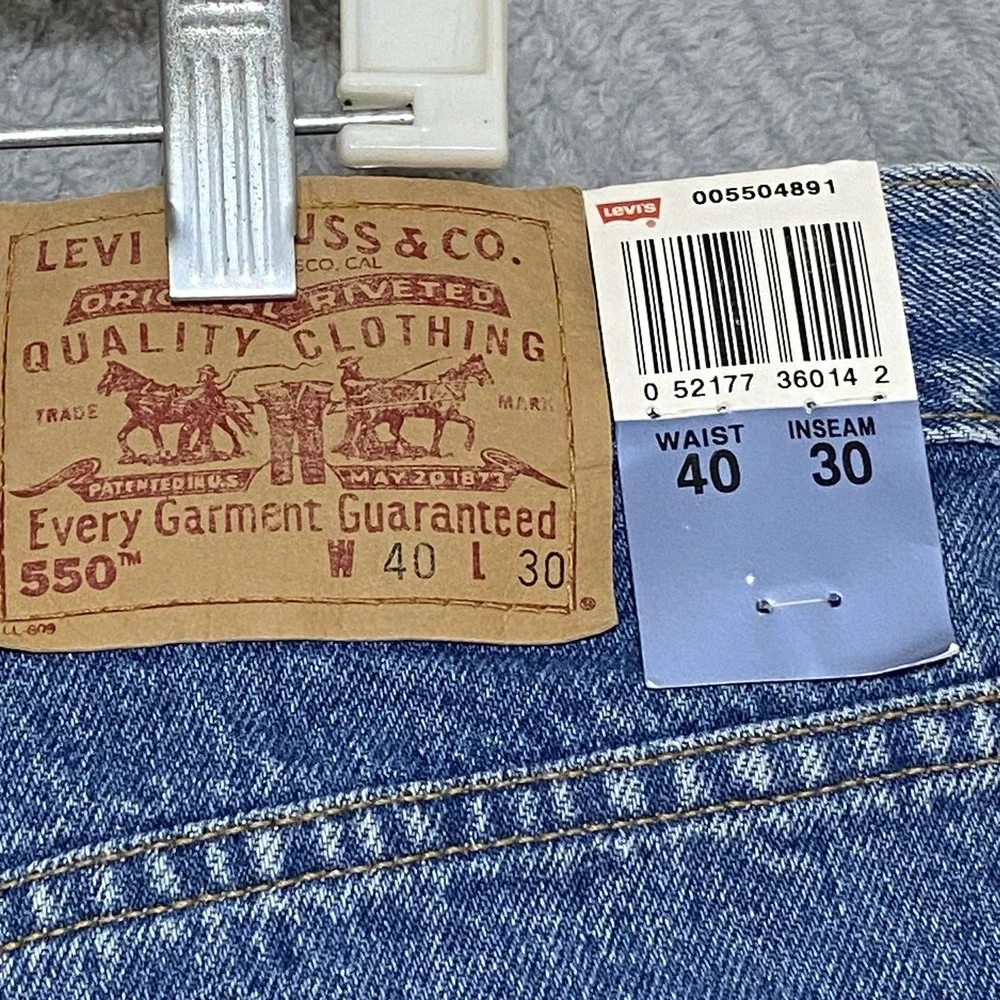 Vintage Levis Jeans Mens 40x30 Denim 550 Relaxed Fit Deadstock 90s 01/99